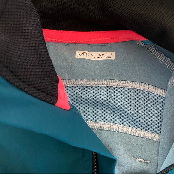 Machines for Freedom twilight cycling wind jacket - Picture 3 of 3